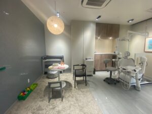政久歯科醫院のキッズスペース有診療室